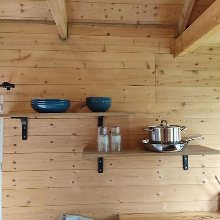 Nuit Insolite En Tiny House Questembert Exteriör bild