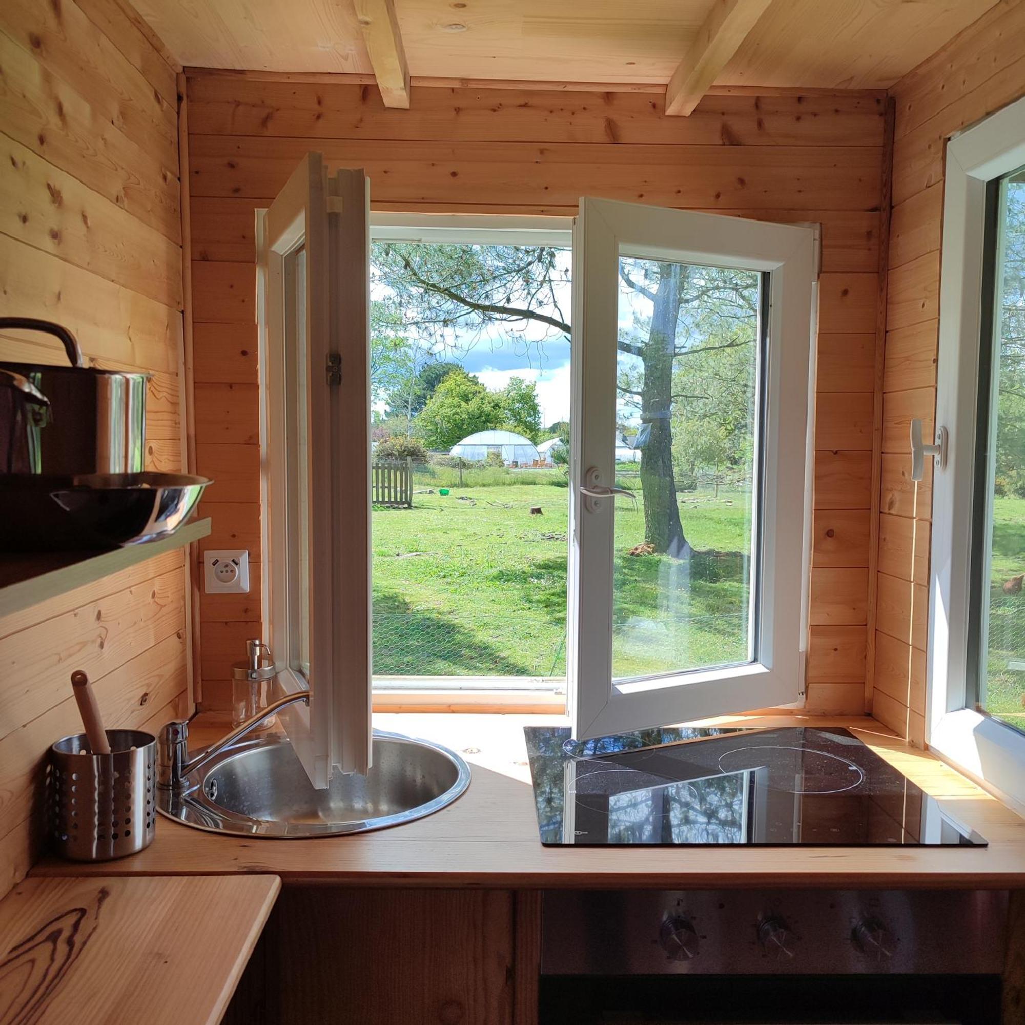 Nuit Insolite En Tiny House Questembert Exteriör bild